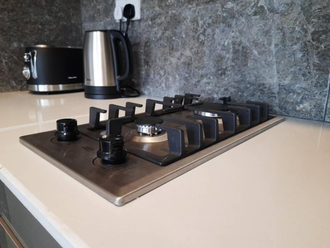 Instahomes By Tru - Garden Suites Blantyre Esterno foto