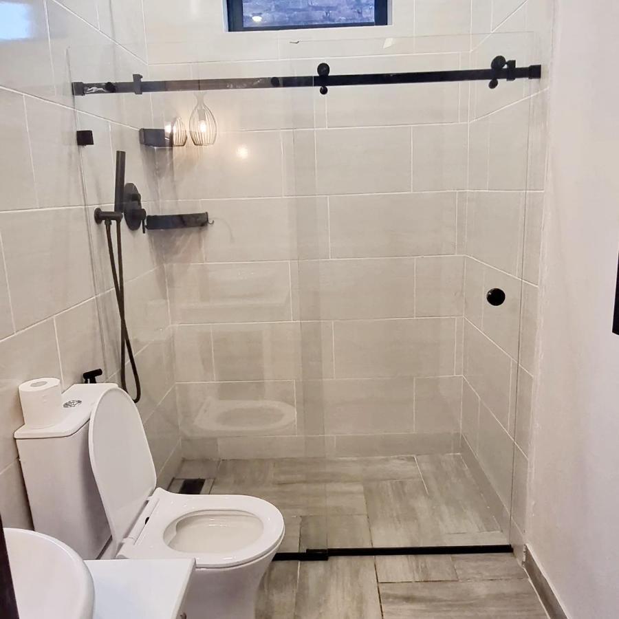 Instahomes By Tru - Garden Suites Blantyre Esterno foto