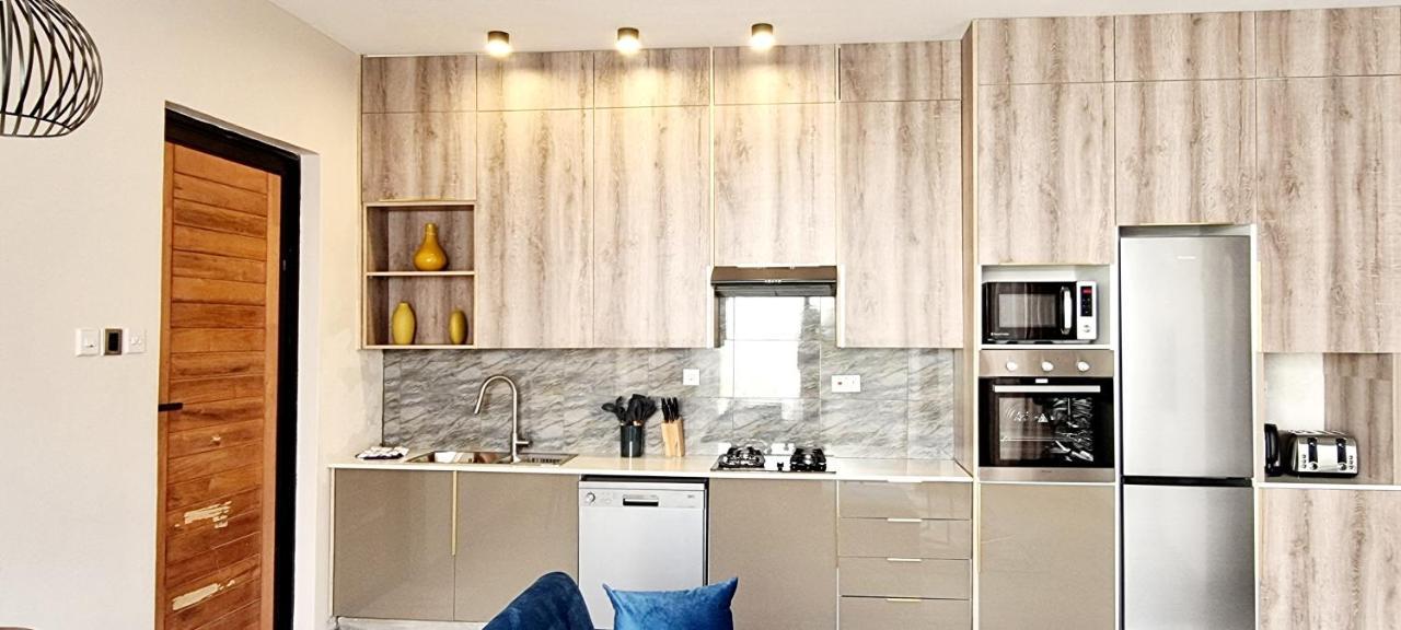 Instahomes By Tru - Garden Suites Blantyre Esterno foto