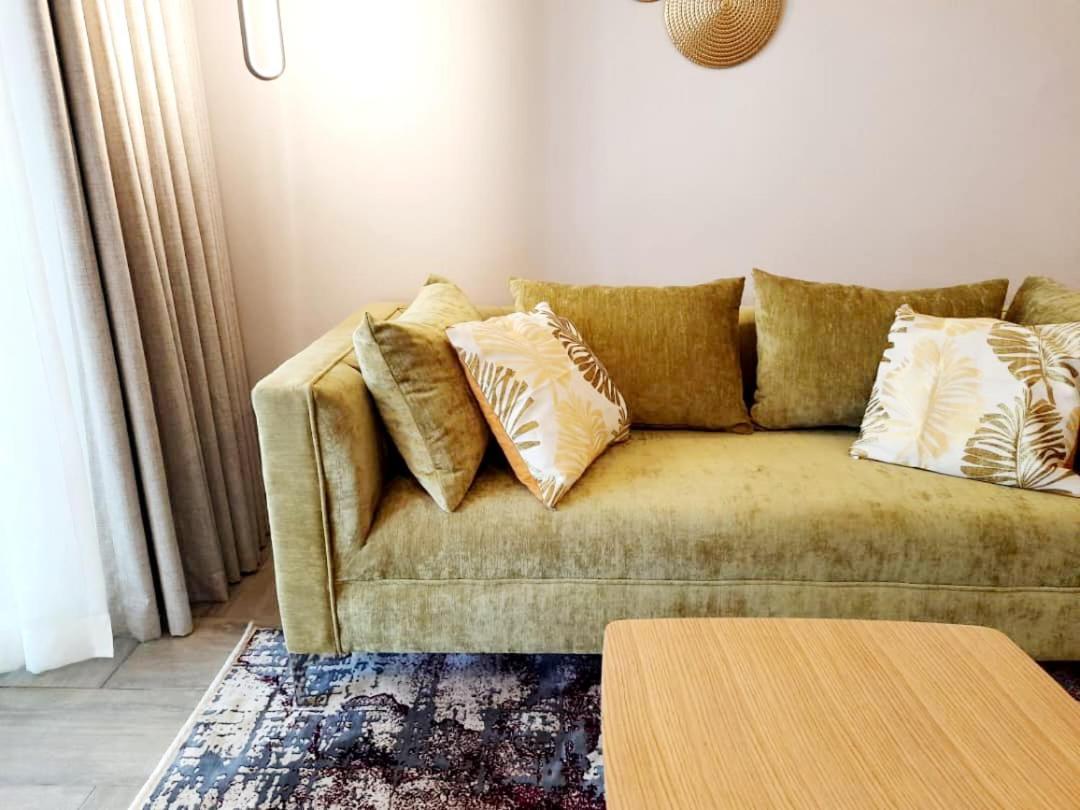 Instahomes By Tru - Garden Suites Blantyre Esterno foto