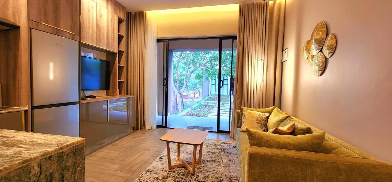 Instahomes By Tru - Garden Suites Blantyre Esterno foto